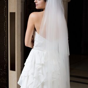 Elegant White Bridal Veil